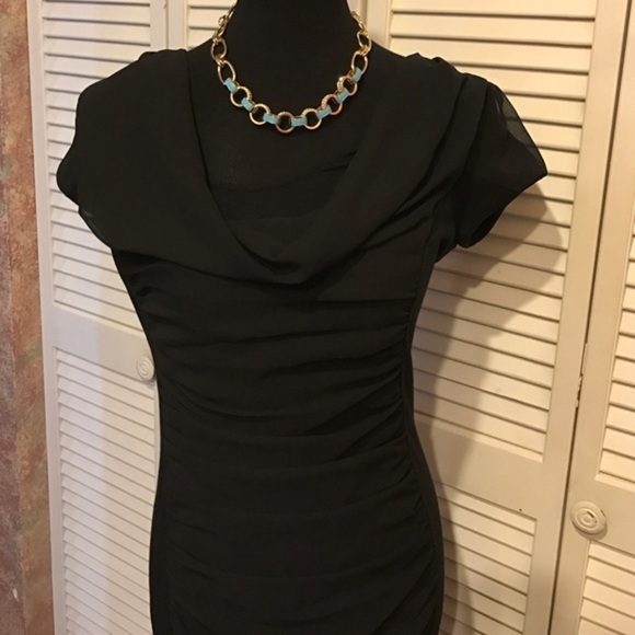 Elegant Express black dress M great condition 💕 Stretchy - Picture 1 of 4